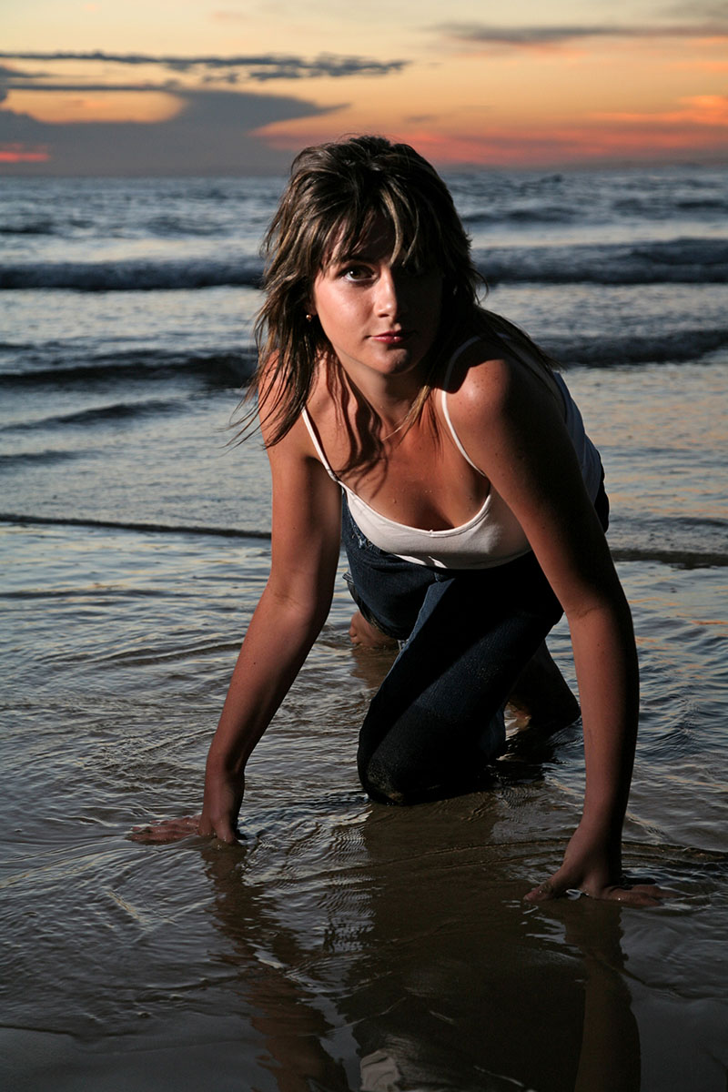 Female model photo shoot of Keerly Wardle