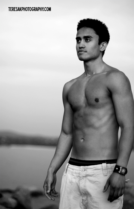 Male model photo shoot of Aaron McCormack by Teresa K Photography