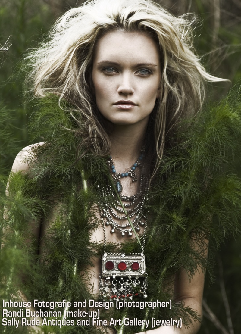 Female model photo shoot of LynnEllen by Marcus Duval, makeup by RANDI BUCHANAN