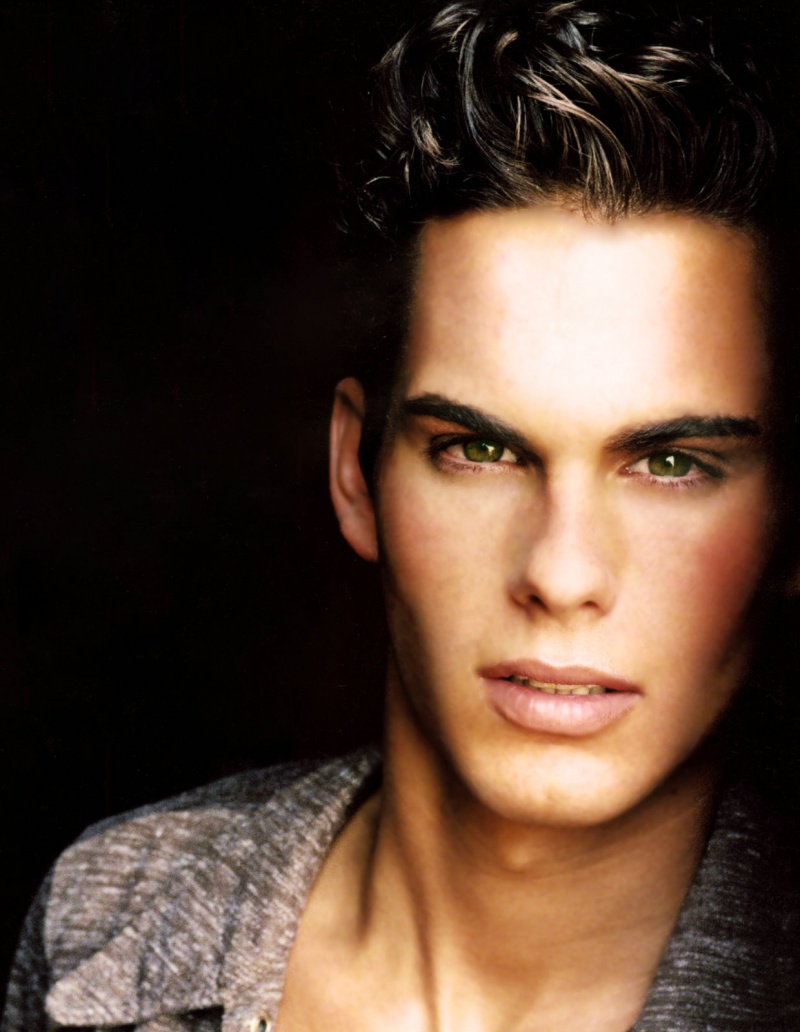 Male model photo shoot of Nico Larisch