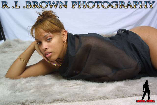 Female model photo shoot of Giovana in Killeen texas