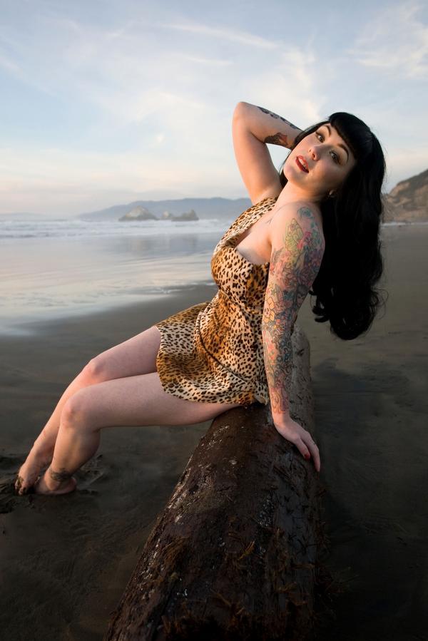 Female model photo shoot of KatherineElizabeth in Ocean Beach, makeup by rebecca schillinger
