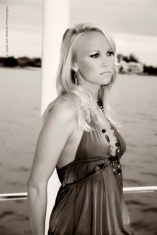 Female model photo shoot of Emily Lindsey in Sarasota