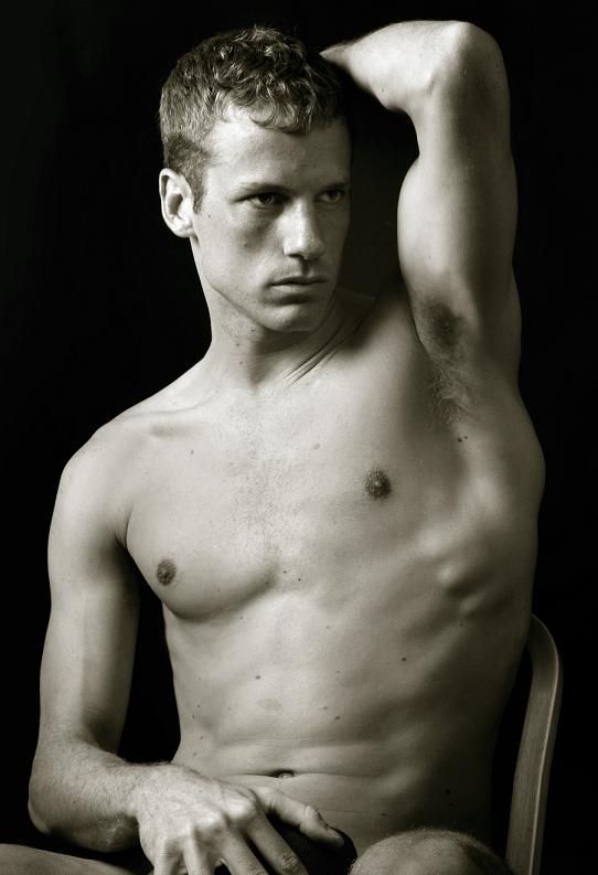 Male model photo shoot of Bobby Haglage