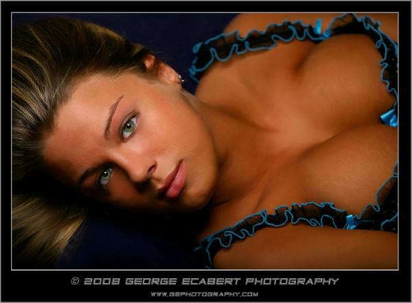 Female model photo shoot of Deborah Tormey