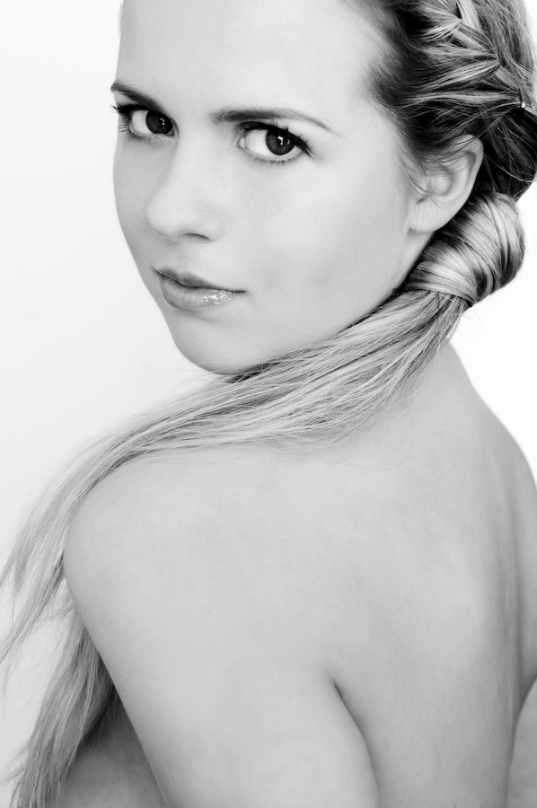 Female model photo shoot of Katherine Savelieva