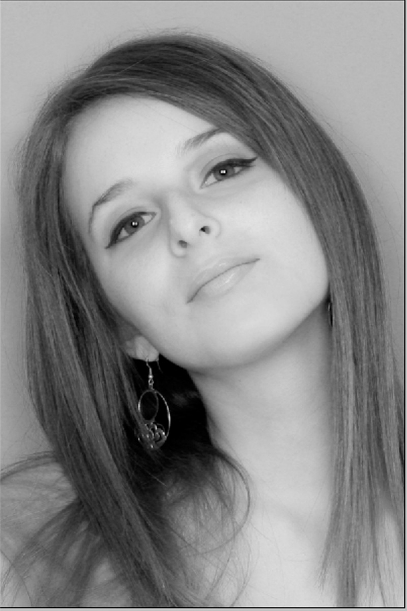 Female model photo shoot of Tania Gagne