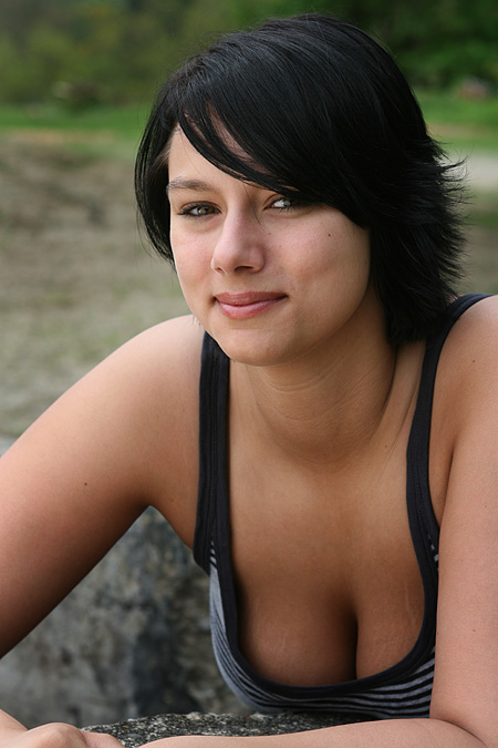 Female model photo shoot of Taschelle by vDigipixels in Fort Steilacoom Park
