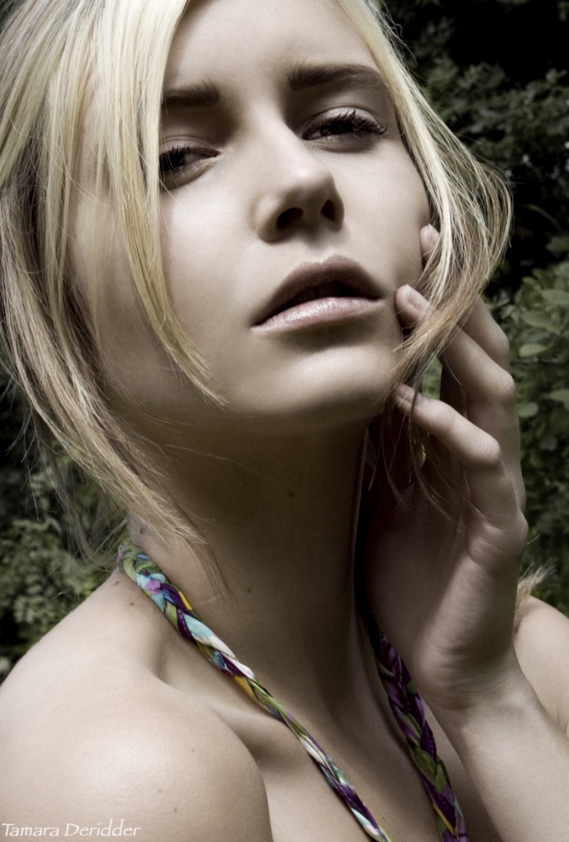 Female model photo shoot of modelsaskia by Tamara D in Dilbeek - Brussel , makeup by Evelien De Potter