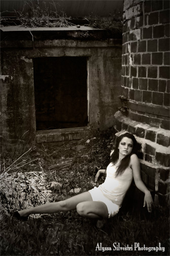 Female model photo shoot of Emily Amber by Alyssa Silvestri