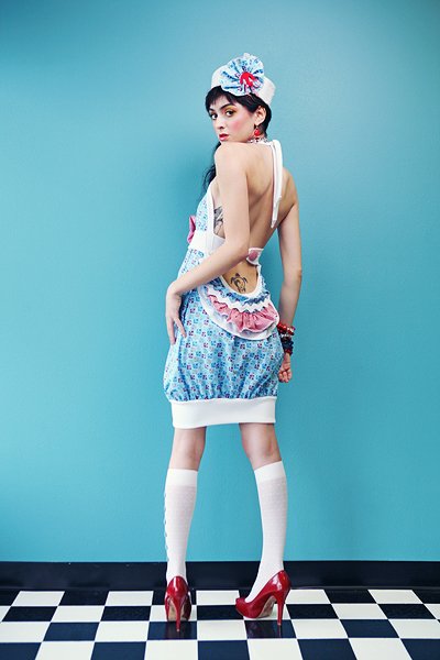 Female model photo shoot of jenjoy designs by Kevin Russ