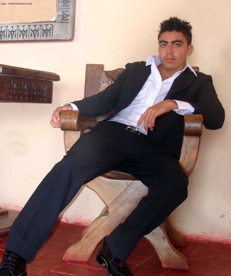 Male model photo shoot of winston jose in barranquilla,colombia