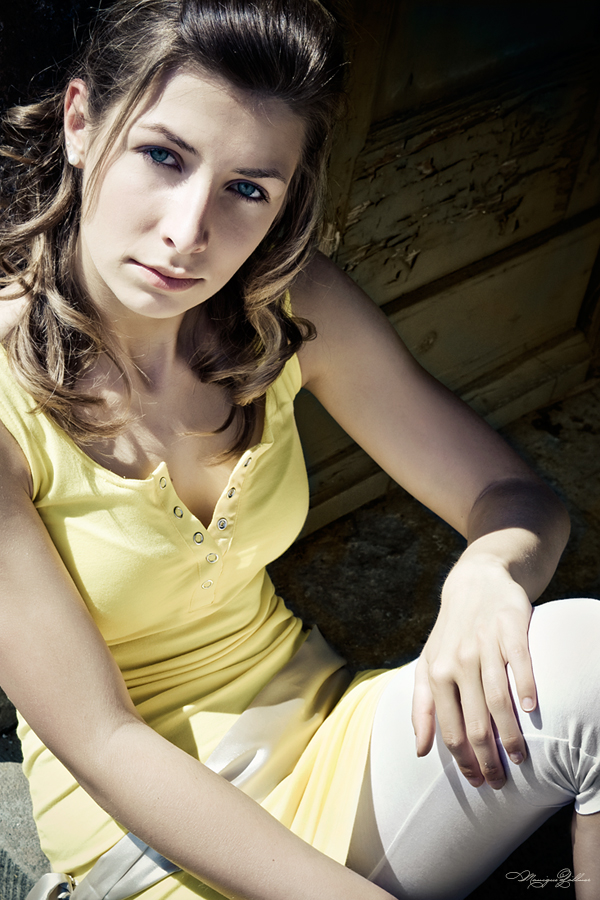 Female model photo shoot of linda-angel