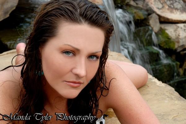 Female model photo shoot of Shawna Rosser in Tulsa, OK 