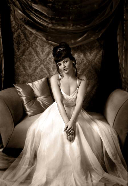 Female model photo shoot of Diana Price Photography, wardrobe styled by Retro Photo - Stylist