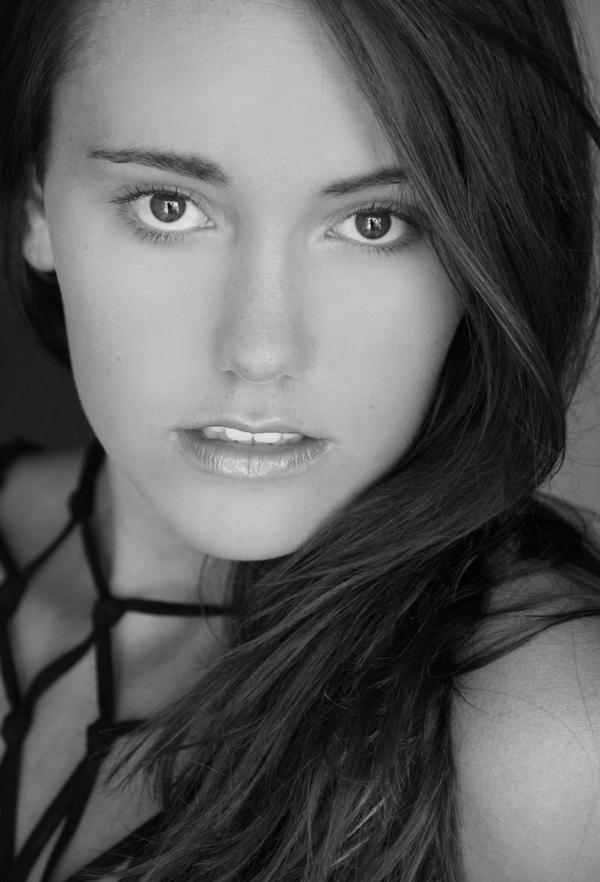 Female model photo shoot of Jillian Natasha Davis