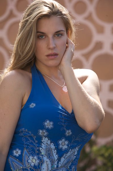 Female model photo shoot of Amy Elane by Scott Kennelly