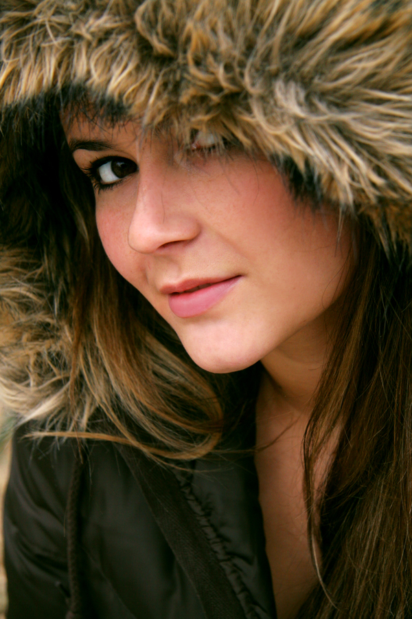 Female model photo shoot of Marisa Mlynarek