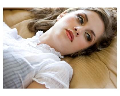 Female model photo shoot of Amanda Lawler