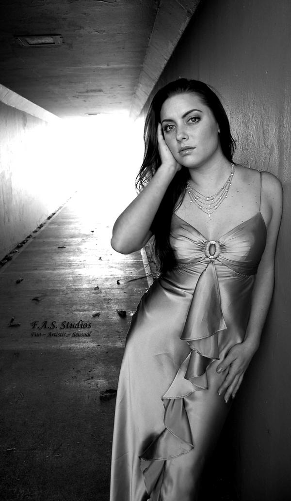 Female model photo shoot of Amanda Stubits