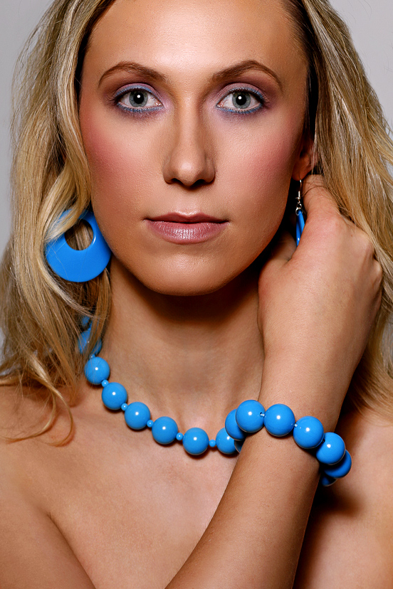 Female model photo shoot of Beu-moD by B L O P H O T O in Chicago, IL, makeup by Kelli Kolors