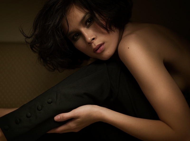 Female model photo shoot of Courtney Kato