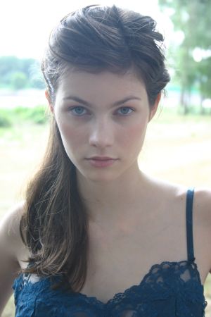 Female model photo shoot of Annusia