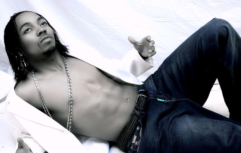 Male model photo shoot of martell mcneal