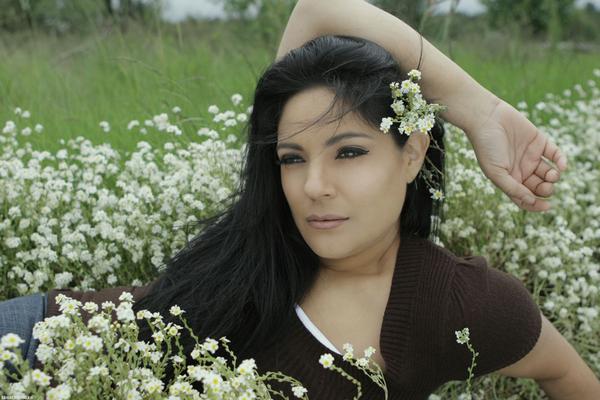 Female model photo shoot of Keisha_Lopez by Photo Girl Raquel in Woodburn, Oregon