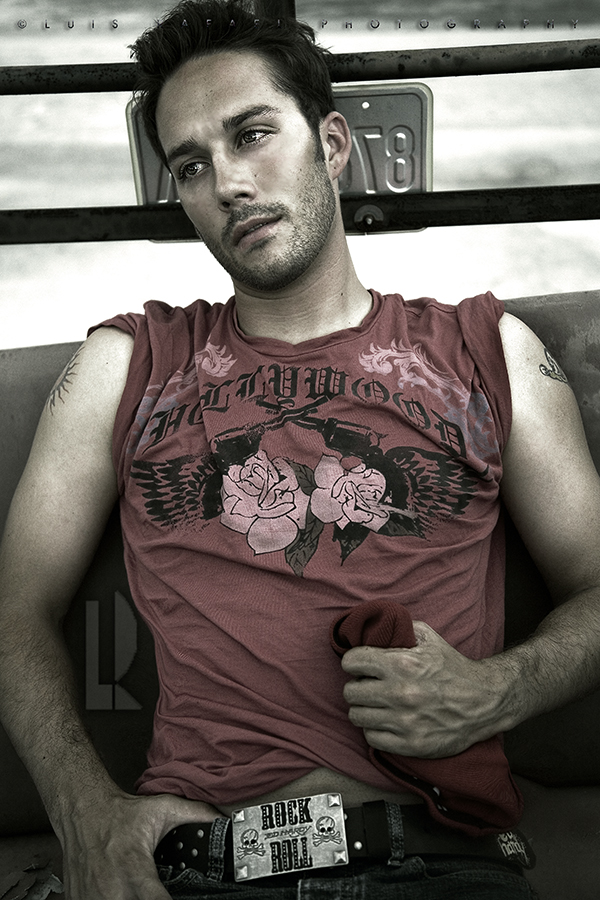 Male model photo shoot of Daniel Zachary by Luis Rafael Photography