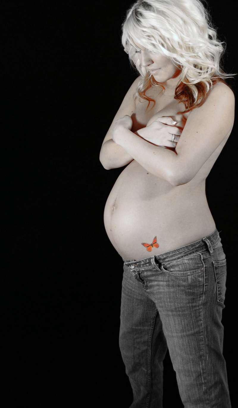 Female model photo shoot of Maternity Modeling