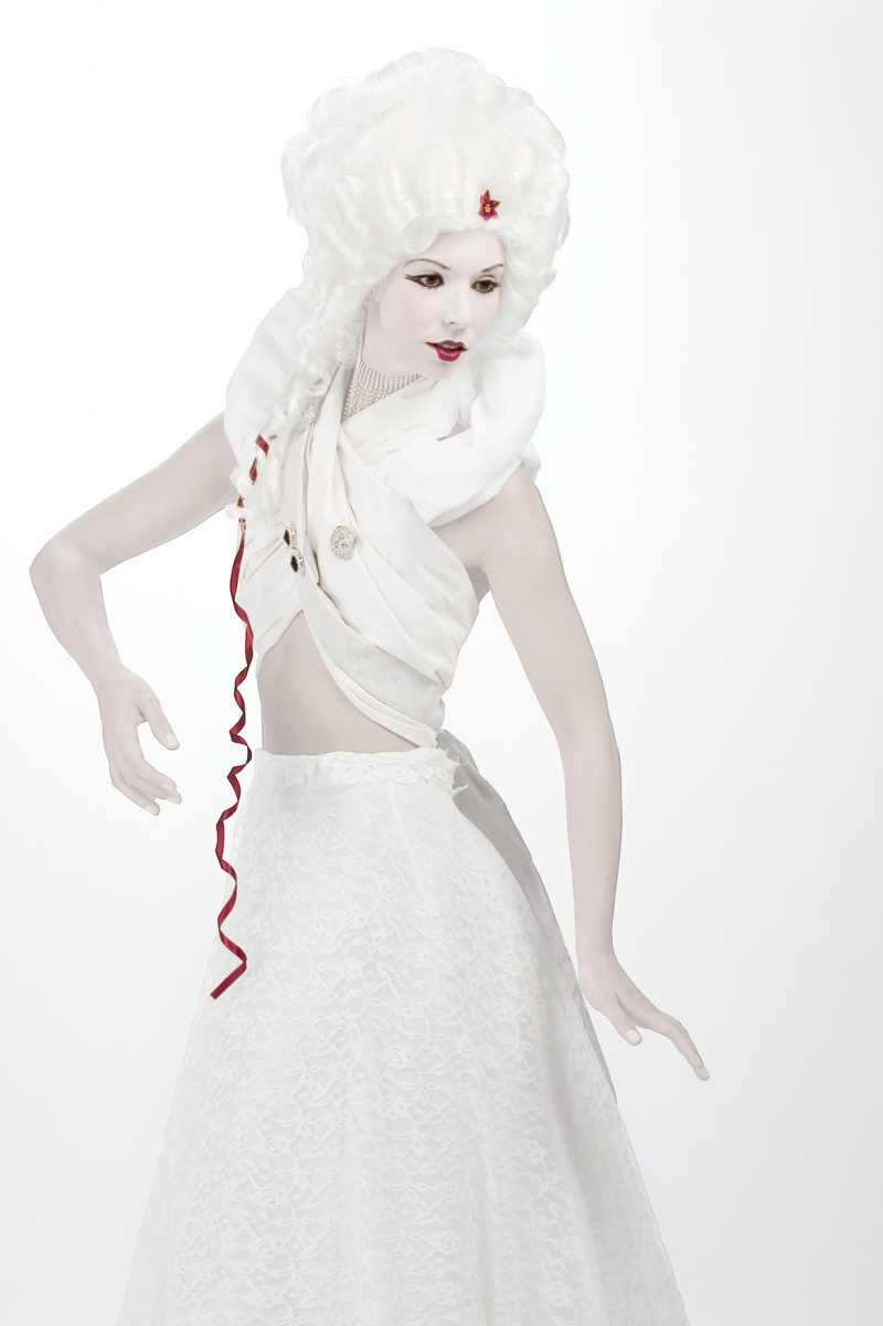 Female model photo shoot of Angel Atwood