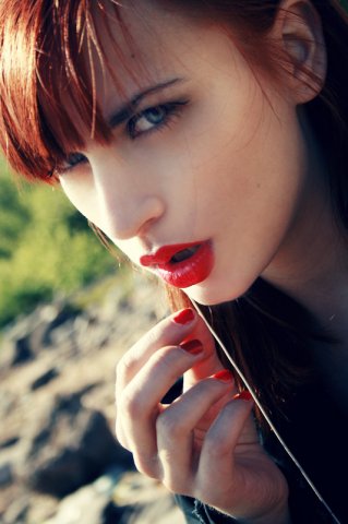 Female model photo shoot of Almyt