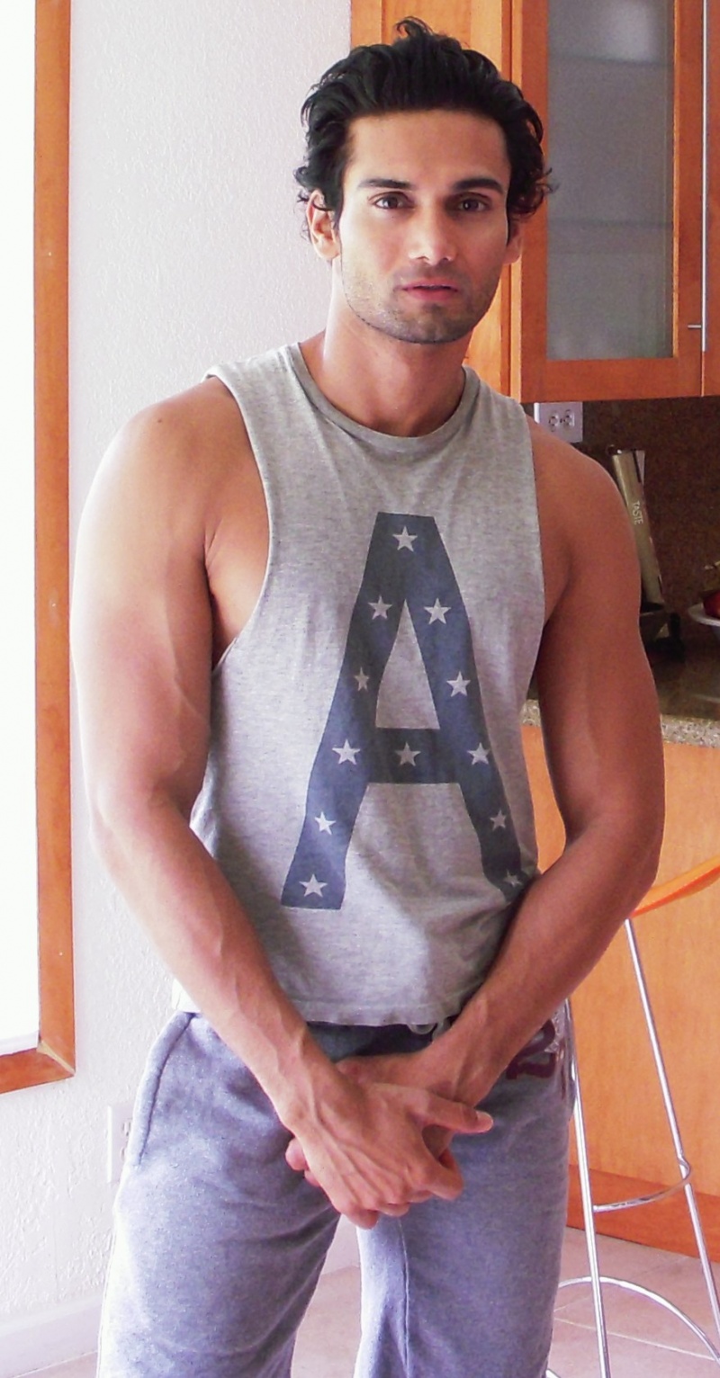 Male model photo shoot of JayBaig in FL