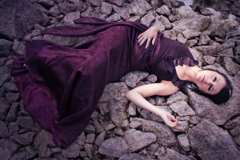 Female model photo shoot of Sophie Mcginn by Kera Robson in Foremark Reservoir 