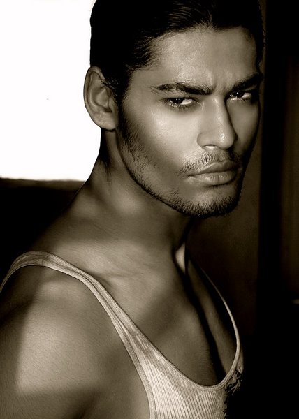 Male model photo shoot of Nitin Gupta in mumbai