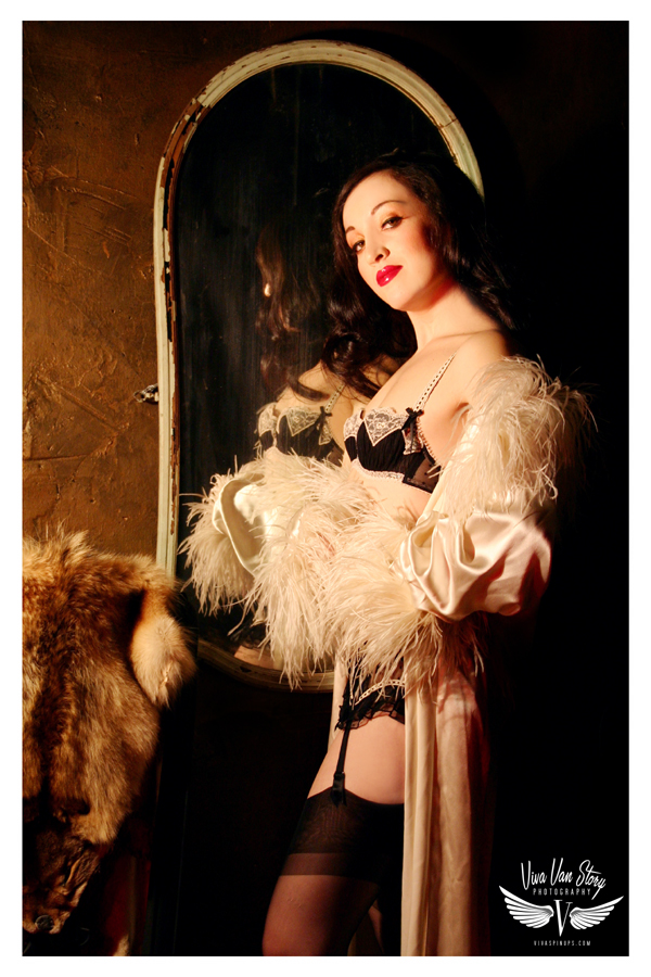Female model photo shoot of Margot Blanche by Viva Van Story, wardrobe styled by Mimis Boudoir, makeup by Anna DeMeo