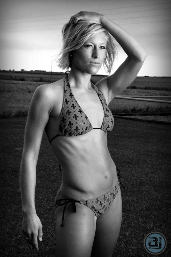 Female model photo shoot of Amanda Butler by Anthony Justin
