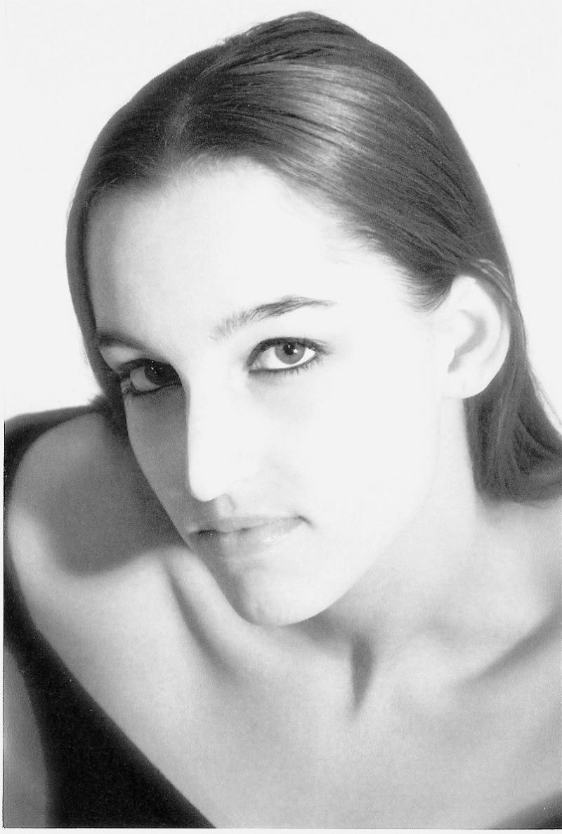 Female model photo shoot of EmilySitton by Tyler Sessa in Oregon State University