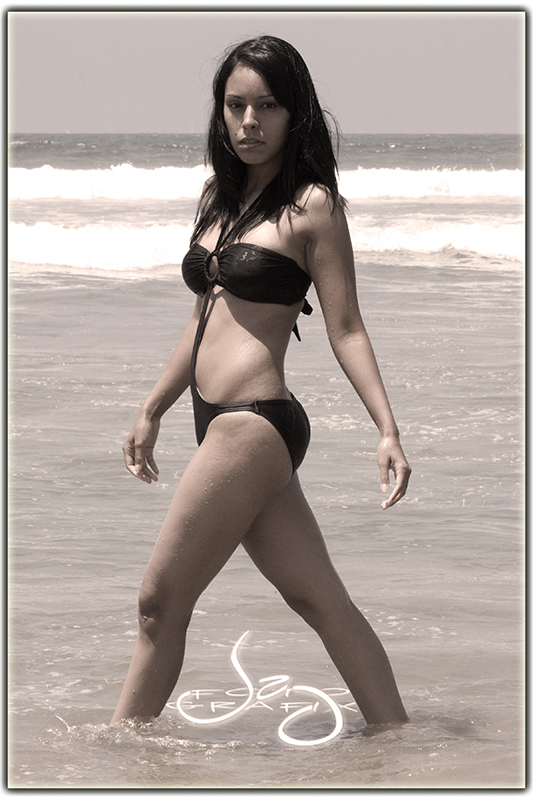 Female model photo shoot of Quells by Studio 7413 in Venice Beach