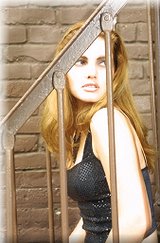 Female model photo shoot of Amanda Diniz