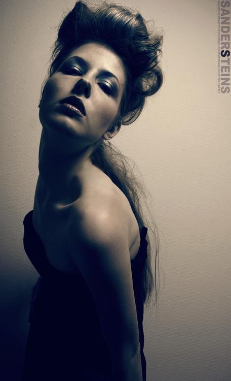Female model photo shoot of monique_van_son
