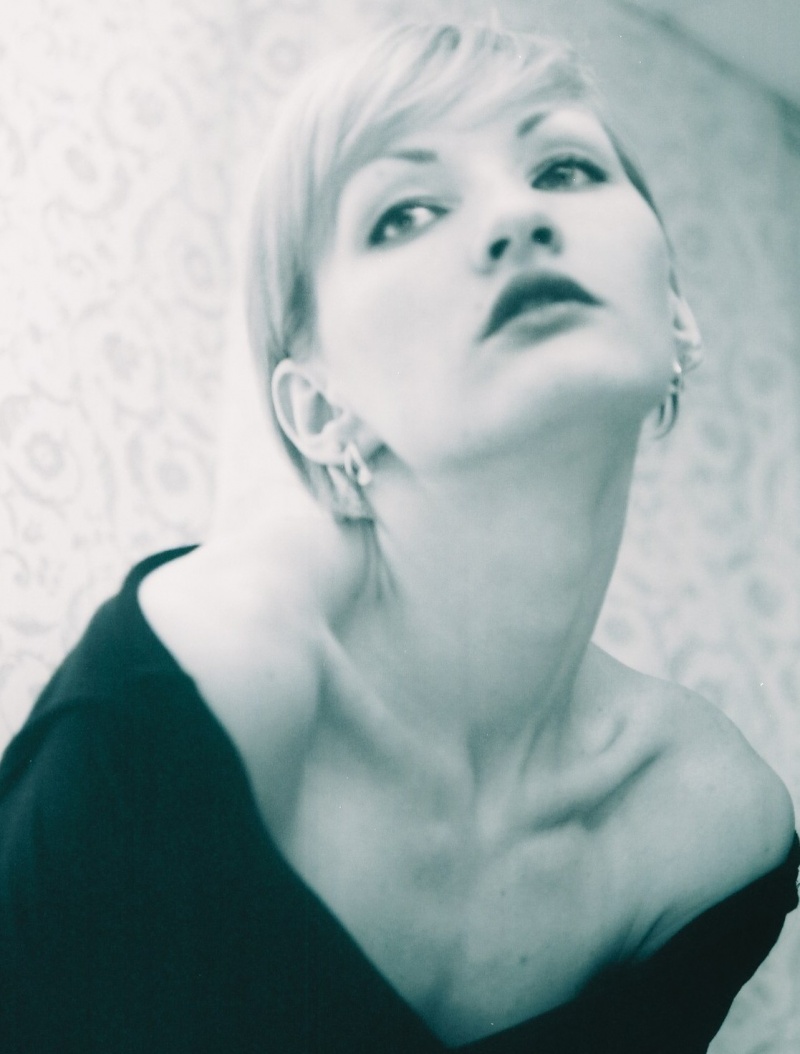 Female model photo shoot of Nadia Bogdanova
