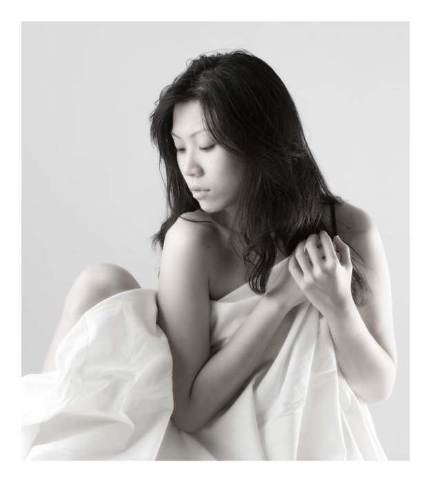 Female model photo shoot of Annaling in Chinatown, Singapore