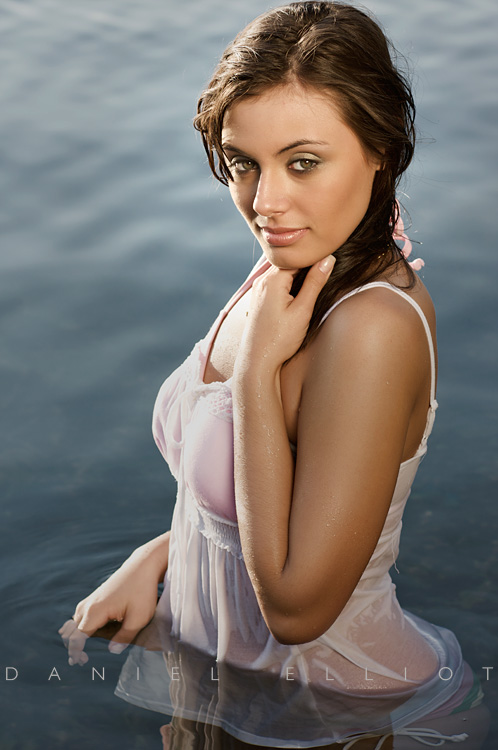 Female model photo shoot of Alexis Carlee by Daniel Elliot