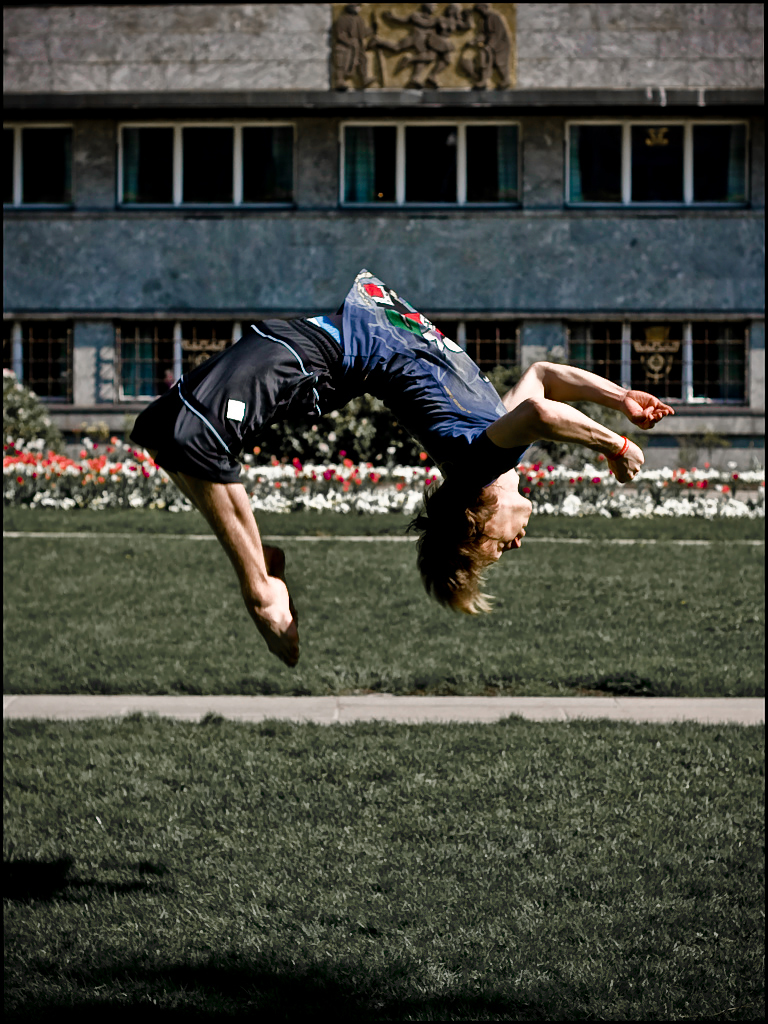 Male model photo shoot of Fredrik Skogsrud by ZoDz in Oslo, rÃ¥dhusplassen