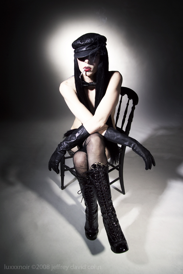 Female model photo shoot of Mz Machina by jeffrey david cohn in La chaise noire