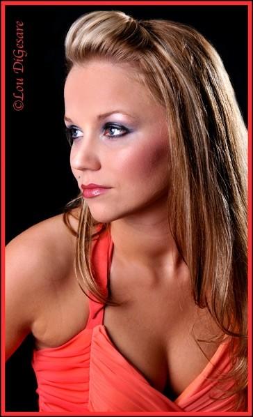 Female model photo shoot of Changing Faces Artistry and Dara Michelle by Lou DiGesare
