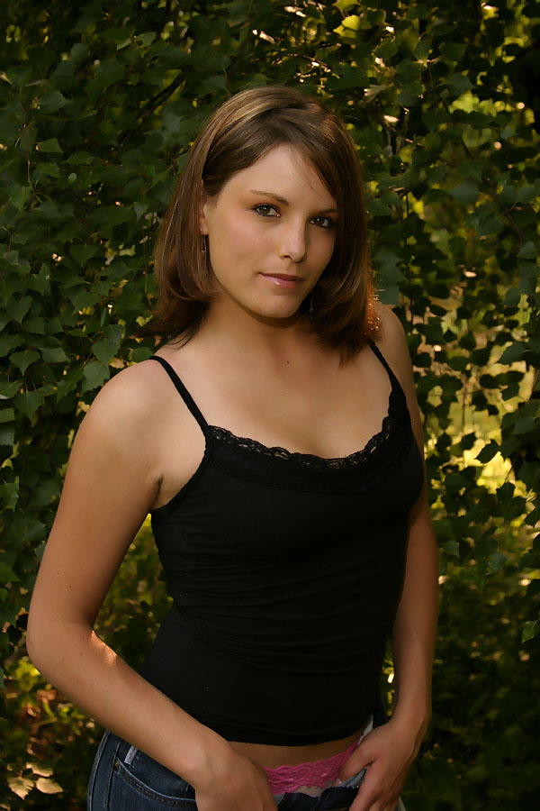 Female model photo shoot of LindaMarie327 by Natural Beauty Images in Portland