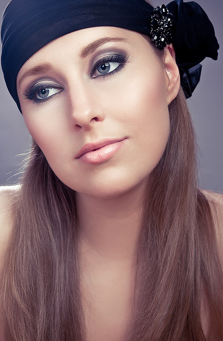 Female model photo shoot of SuzanneEngel by Ron de Wildt in Amsterdam, makeup by 727201